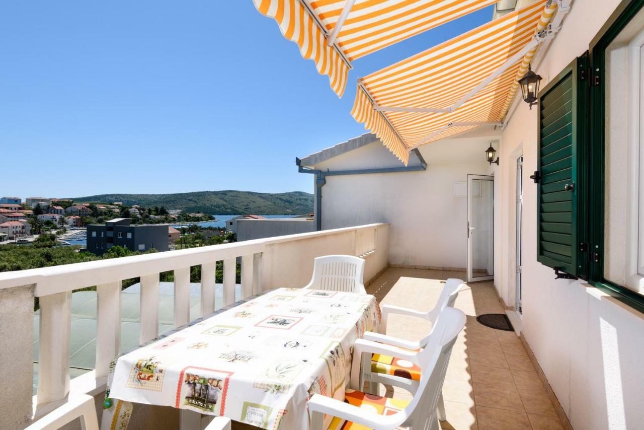 Apartmani Beran Seget Vranjica Εξωτερικό φωτογραφία