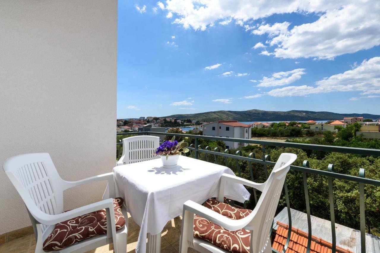 Apartmani Beran Seget Vranjica Εξωτερικό φωτογραφία