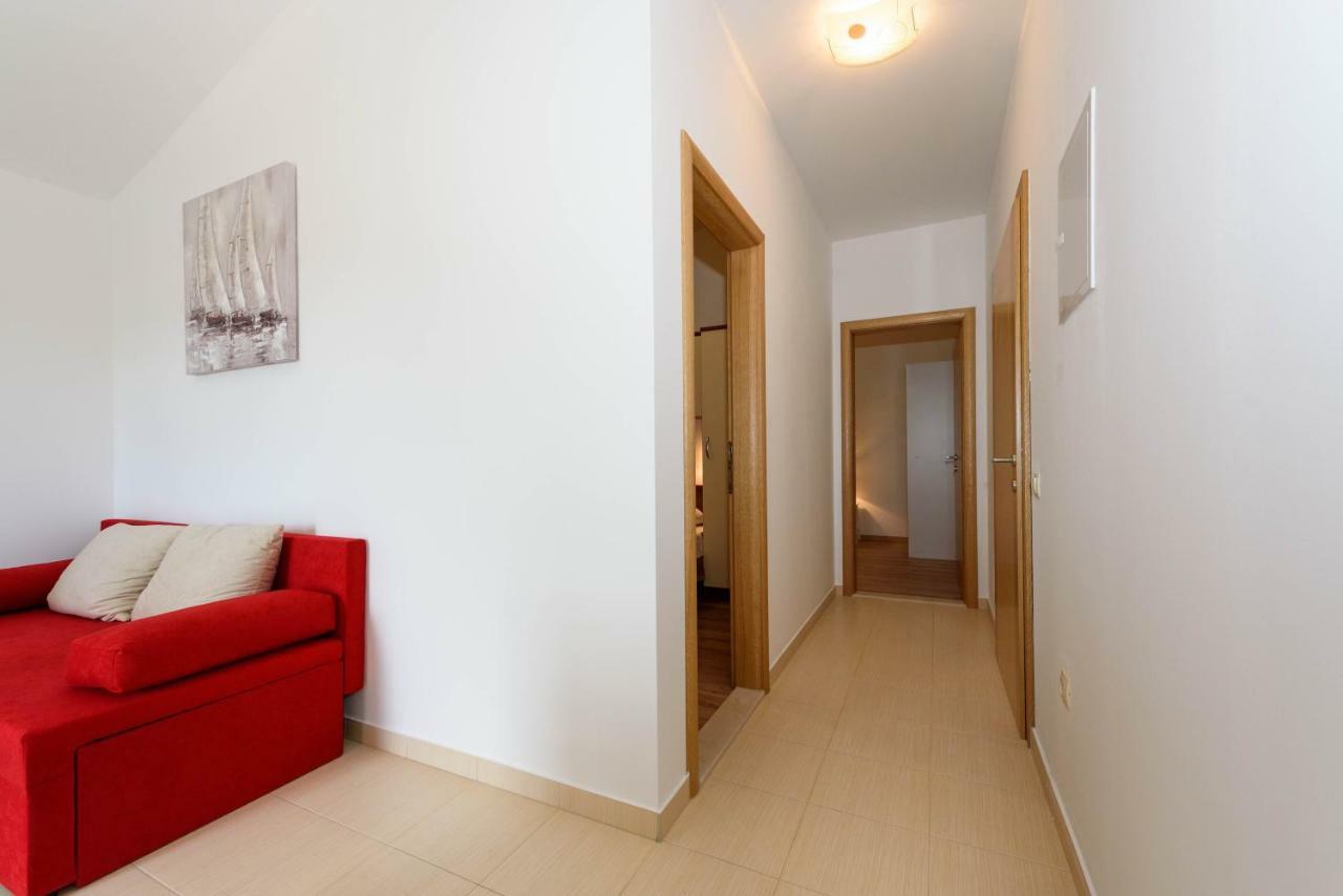 Apartmani Beran Seget Vranjica Εξωτερικό φωτογραφία