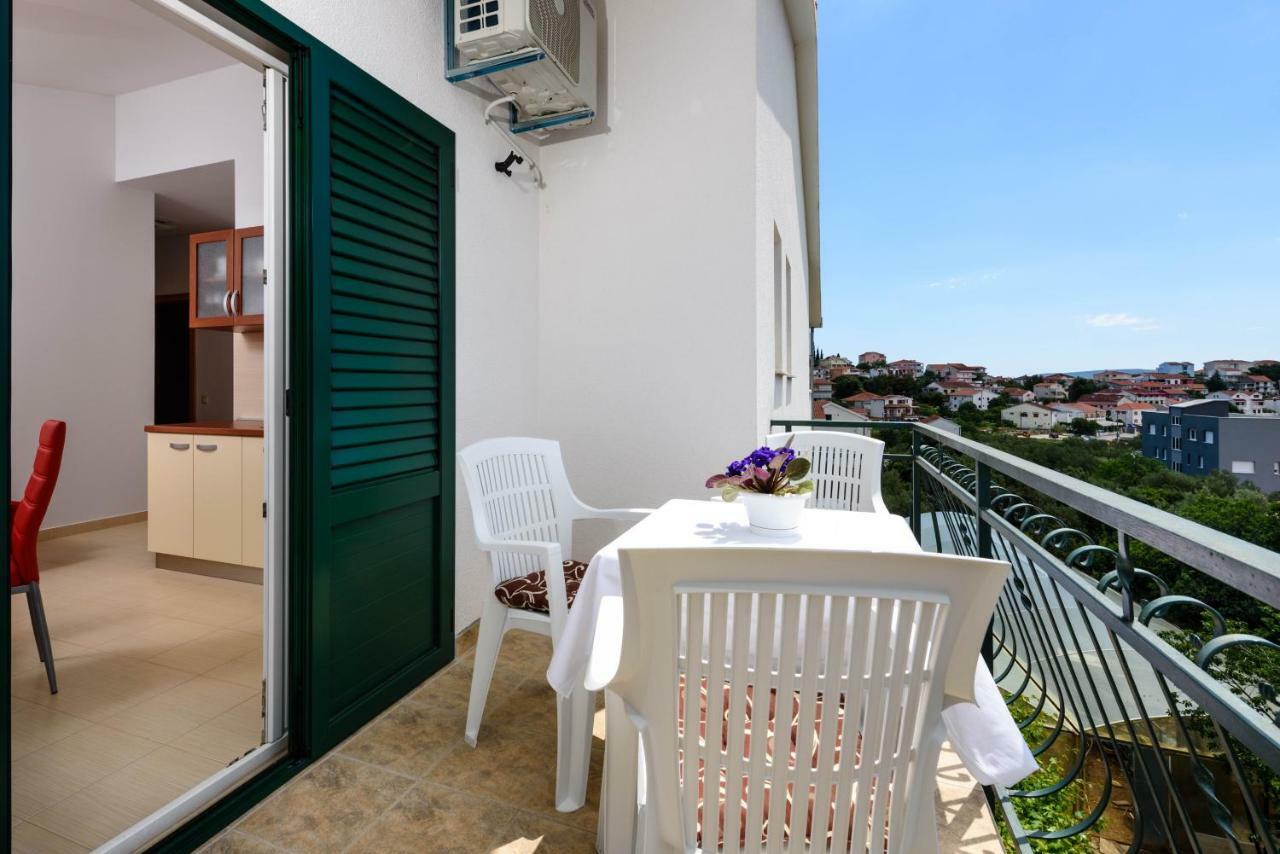 Apartmani Beran Seget Vranjica Εξωτερικό φωτογραφία