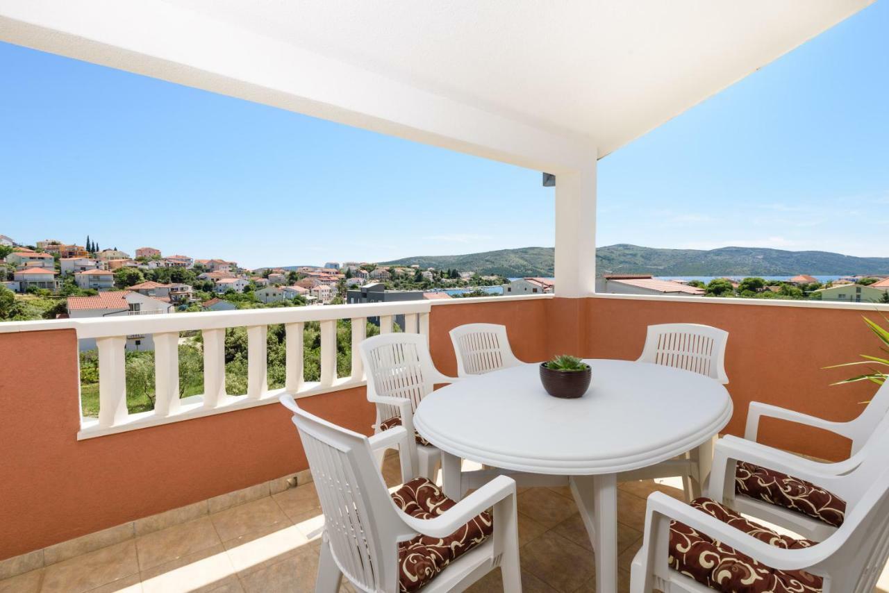 Apartmani Beran Seget Vranjica Εξωτερικό φωτογραφία